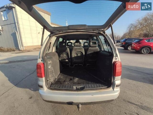 Серый Сеат Альхамбра, объемом двигателя 1.9 л и пробегом 284 тыс. км за 3900 $, фото 4 на Automoto.ua