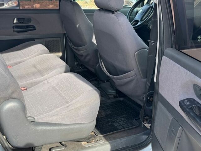 Серый Сеат Альхамбра, объемом двигателя 1.9 л и пробегом 318 тыс. км за 5500 $, фото 5 на Automoto.ua