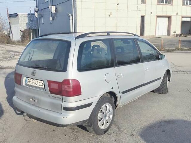 Серый Сеат Альхамбра, объемом двигателя 1.9 л и пробегом 284 тыс. км за 3900 $, фото 9 на Automoto.ua