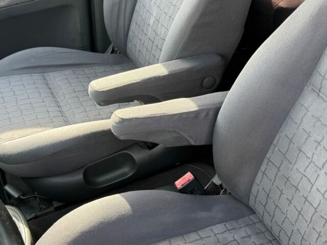 Серый Сеат Альхамбра, объемом двигателя 1.9 л и пробегом 318 тыс. км за 5500 $, фото 17 на Automoto.ua