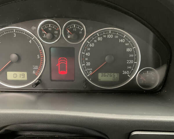 Серый Сеат Альхамбра, объемом двигателя 1.9 л и пробегом 362 тыс. км за 3400 $, фото 14 на Automoto.ua