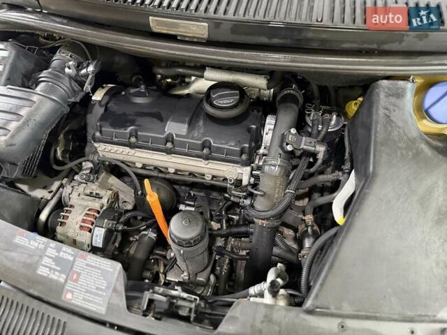 Сірий Сеат Альхамбра, об'ємом двигуна 1.9 л та пробігом 290 тис. км за 5950 $, фото 54 на Automoto.ua