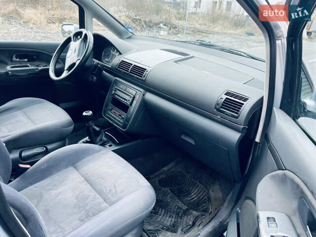 Серый Сеат Альхамбра, объемом двигателя 1.9 л и пробегом 320 тыс. км за 1750 $, фото 13 на Automoto.ua