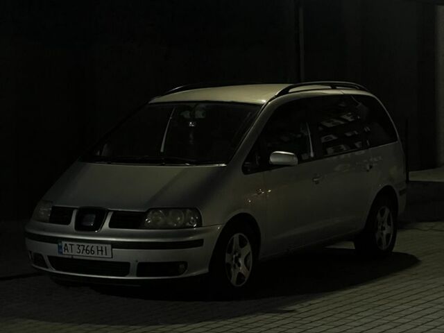 Серый Сеат Альхамбра, объемом двигателя 1.9 л и пробегом 330 тыс. км за 5600 $, фото 4 на Automoto.ua