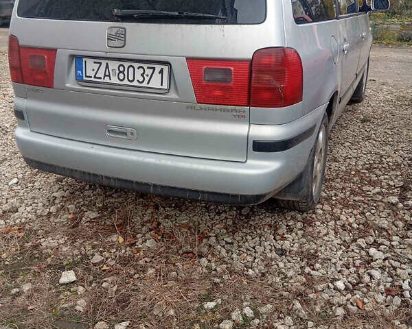 Серый Сеат Альхамбра, объемом двигателя 1.9 л и пробегом 290 тыс. км за 2700 $, фото 3 на Automoto.ua