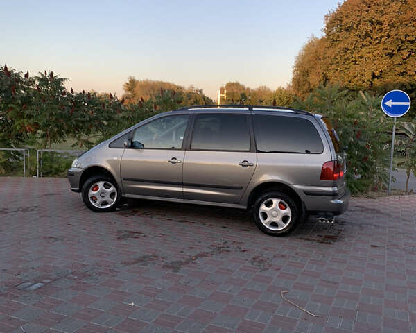 Сірий Сеат Альхамбра, об'ємом двигуна 1.98 л та пробігом 263 тис. км за 5800 $, фото 2 на Automoto.ua