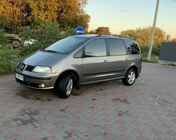 Сірий Сеат Альхамбра, об'ємом двигуна 1.98 л та пробігом 263 тис. км за 5800 $, фото 7 на Automoto.ua