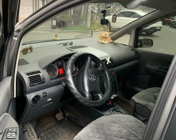 Сірий Сеат Альхамбра, об'ємом двигуна 1.98 л та пробігом 263 тис. км за 5800 $, фото 1 на Automoto.ua