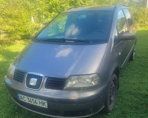 Серый Сеат Альхамбра, объемом двигателя 1.9 л и пробегом 288 тыс. км за 4000 $, фото 1 на Automoto.ua