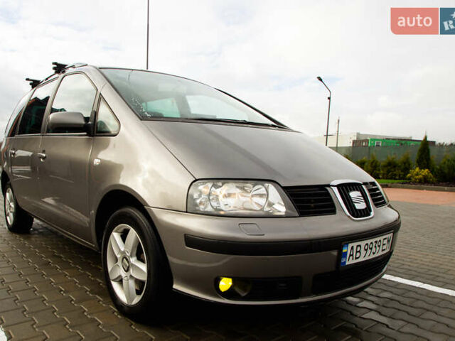 Серый Сеат Альхамбра, объемом двигателя 1.9 л и пробегом 284 тыс. км за 6700 $, фото 3 на Automoto.ua