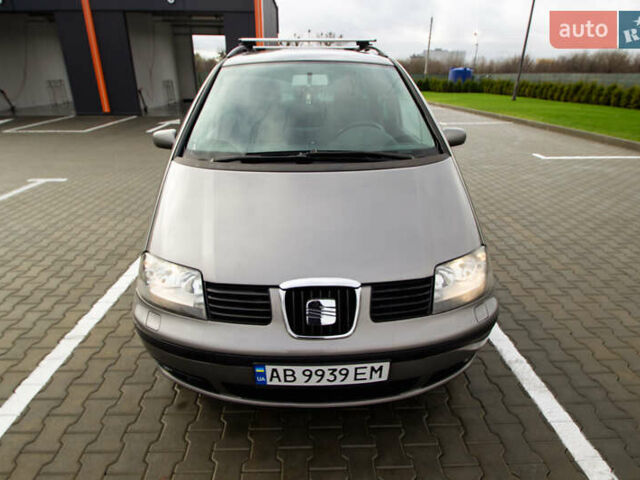 Серый Сеат Альхамбра, объемом двигателя 1.9 л и пробегом 284 тыс. км за 6700 $, фото 2 на Automoto.ua