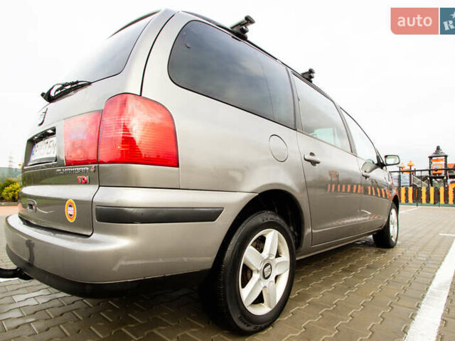 Серый Сеат Альхамбра, объемом двигателя 1.9 л и пробегом 284 тыс. км за 6700 $, фото 12 на Automoto.ua