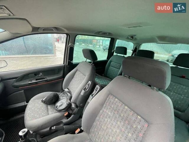 Серый Сеат Альхамбра, объемом двигателя 1.9 л и пробегом 284 тыс. км за 6700 $, фото 18 на Automoto.ua