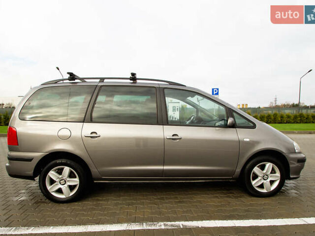 Серый Сеат Альхамбра, объемом двигателя 1.9 л и пробегом 284 тыс. км за 6700 $, фото 13 на Automoto.ua