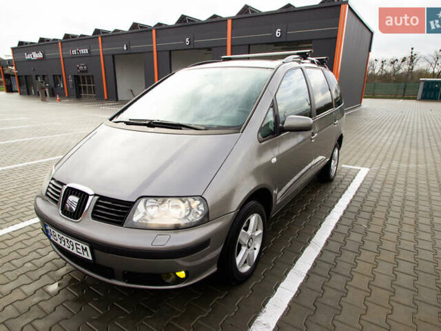 Серый Сеат Альхамбра, объемом двигателя 1.9 л и пробегом 284 тыс. км за 6700 $, фото 6 на Automoto.ua