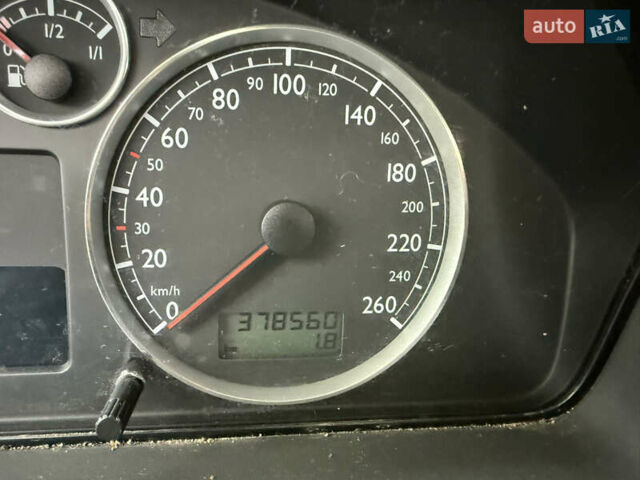 Сеат Альхамбра 2005 в Житомире на Automoto.ua Серый Сеат Альхамбра, объемом двигателя 1.9 л и пробегом 378 тыс. км за 4800 $, фото 8 на Automoto.ua