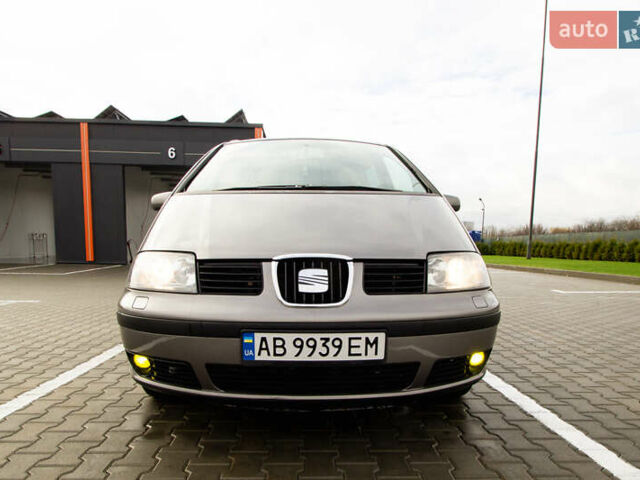 Серый Сеат Альхамбра, объемом двигателя 1.9 л и пробегом 284 тыс. км за 6700 $, фото 5 на Automoto.ua