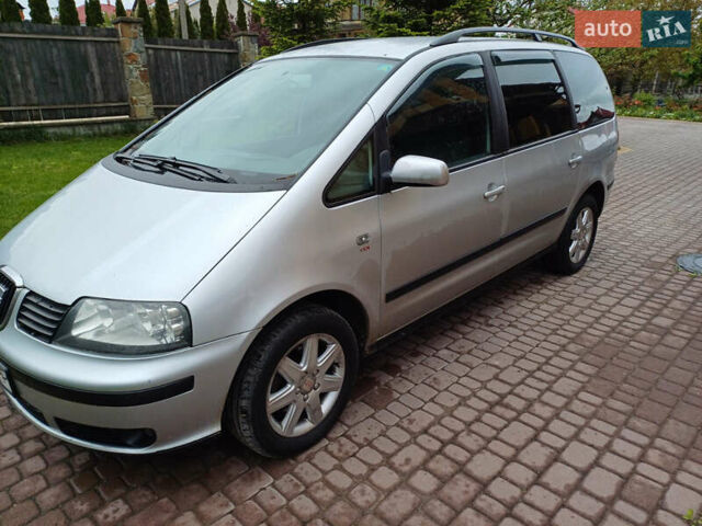 Сірий Сеат Альхамбра, об'ємом двигуна 1.97 л та пробігом 350 тис. км за 5500 $, фото 5 на Automoto.ua