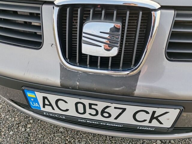 Серый Сеат Альхамбра, объемом двигателя 2 л и пробегом 280 тыс. км за 5600 $, фото 19 на Automoto.ua