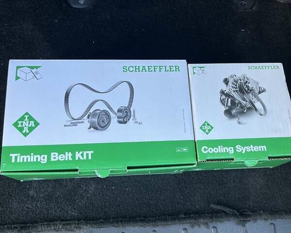 Серый Сеат Альхамбра, объемом двигателя 2 л и пробегом 220 тыс. км за 7999 $, фото 22 на Automoto.ua