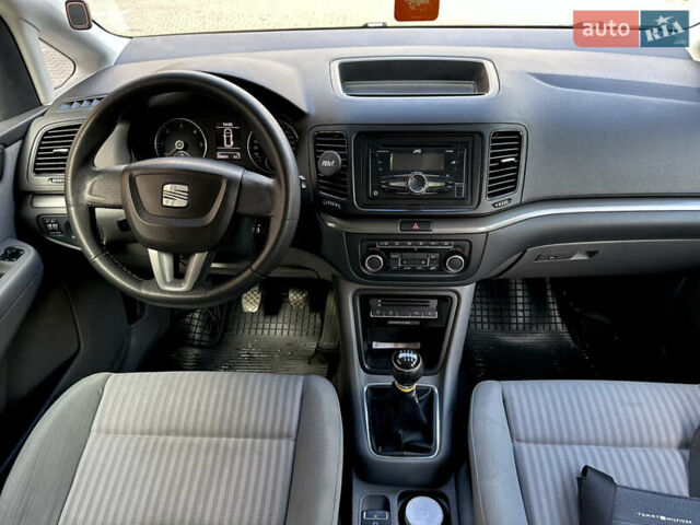 Серый Сеат Альхамбра, объемом двигателя 2 л и пробегом 385 тыс. км за 8599 $, фото 26 на Automoto.ua