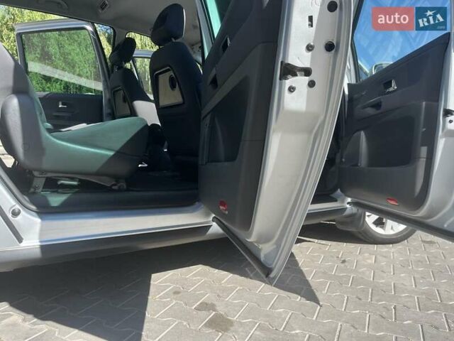 Серый Сеат Альхамбра, объемом двигателя 2 л и пробегом 220 тыс. км за 7999 $, фото 1 на Automoto.ua