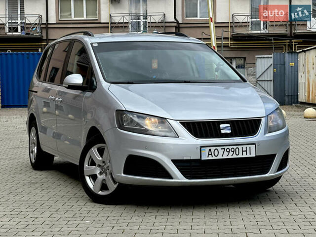 Серый Сеат Альхамбра, объемом двигателя 2 л и пробегом 385 тыс. км за 8599 $, фото 3 на Automoto.ua