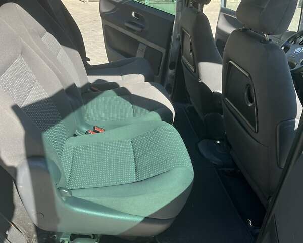 Серый Сеат Альхамбра, объемом двигателя 2 л и пробегом 220 тыс. км за 7999 $, фото 11 на Automoto.ua