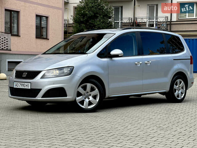Серый Сеат Альхамбра, объемом двигателя 2 л и пробегом 385 тыс. км за 8599 $, фото 2 на Automoto.ua