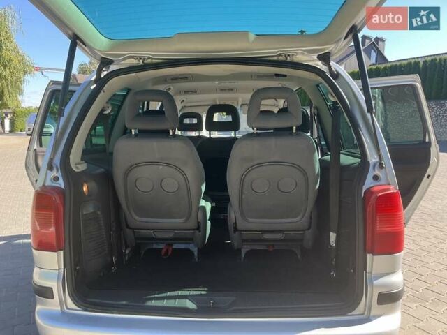 Серый Сеат Альхамбра, объемом двигателя 2 л и пробегом 220 тыс. км за 7999 $, фото 9 на Automoto.ua