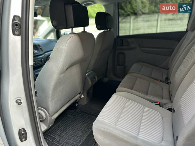 Серый Сеат Альхамбра, объемом двигателя 2 л и пробегом 385 тыс. км за 8599 $, фото 22 на Automoto.ua