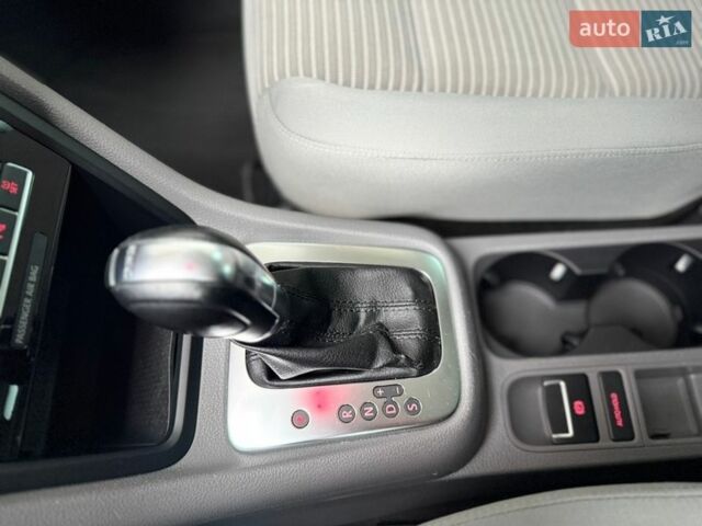 Сірий Сеат Альхамбра, об'ємом двигуна 2 л та пробігом 185 тис. км за 14800 $, фото 26 на Automoto.ua