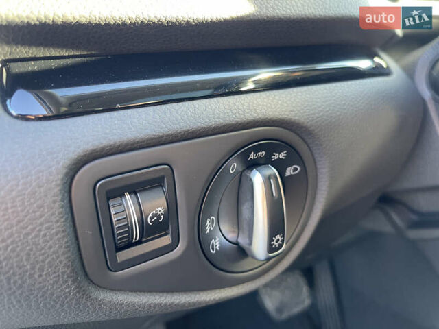 Сірий Сеат Альхамбра, об'ємом двигуна 2 л та пробігом 230 тис. км за 17950 $, фото 28 на Automoto.ua