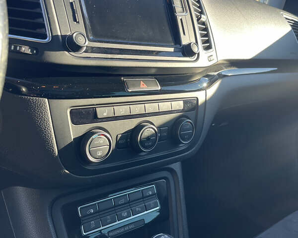 Сірий Сеат Альхамбра, об'ємом двигуна 2 л та пробігом 230 тис. км за 17950 $, фото 30 на Automoto.ua