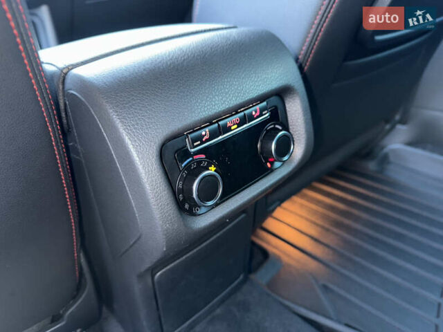 Серый Сеат Альхамбра, объемом двигателя 2 л и пробегом 194 тыс. км за 23858 $, фото 52 на Automoto.ua