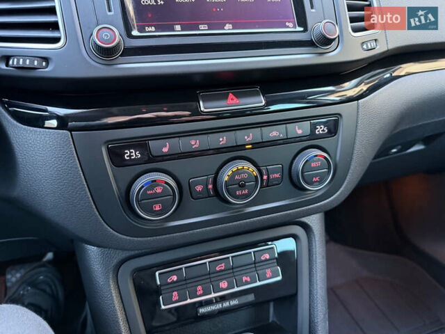 Серый Сеат Альхамбра, объемом двигателя 2 л и пробегом 194 тыс. км за 23858 $, фото 45 на Automoto.ua