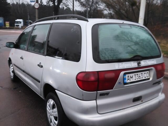 Серый Сеат Альхамбра, объемом двигателя 1.9 л и пробегом 500 тыс. км за 2400 $, фото 6 на Automoto.ua