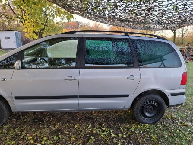 Сеат Альхамбра 2003 в Глобино на Automoto.ua Серый Сеат Альхамбра, объемом двигателя 0 л и пробегом 349 тыс. км за 2679 $, фото 4 на Automoto.ua