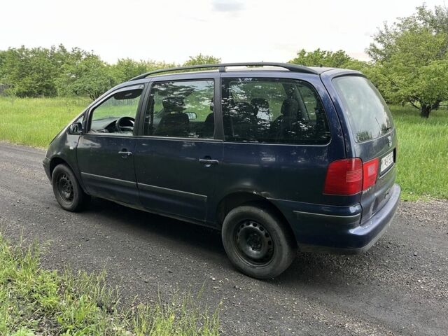 Синий Сеат Альхамбра, объемом двигателя 0 л и пробегом 300 тыс. км за 2750 $, фото 6 на Automoto.ua