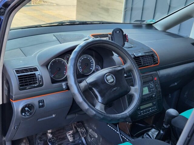 Синій Сеат Альхамбра, об'ємом двигуна 0 л та пробігом 345 тис. км за 1550 $, фото 11 на Automoto.ua