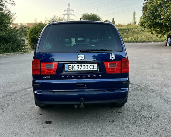 Синий Сеат Альхамбра, объемом двигателя 1.97 л и пробегом 256 тыс. км за 5800 $, фото 6 на Automoto.ua
