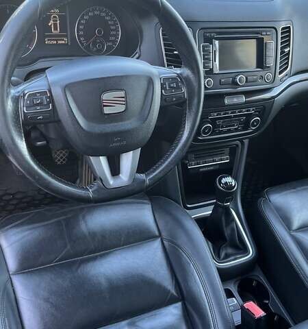 Синий Сеат Альхамбра, объемом двигателя 1.97 л и пробегом 415 тыс. км за 9700 $, фото 19 на Automoto.ua