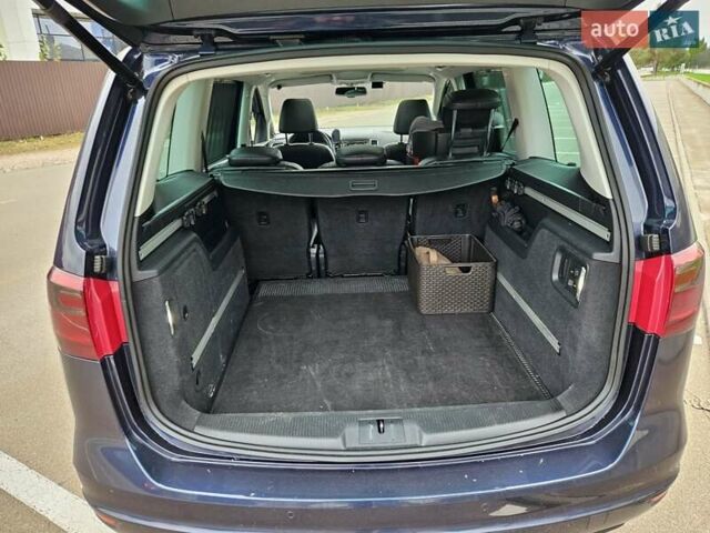 Синий Сеат Альхамбра, объемом двигателя 1.97 л и пробегом 250 тыс. км за 14200 $, фото 47 на Automoto.ua