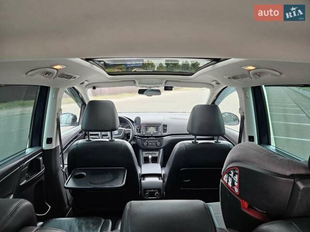 Синий Сеат Альхамбра, объемом двигателя 1.97 л и пробегом 250 тыс. км за 14200 $, фото 45 на Automoto.ua