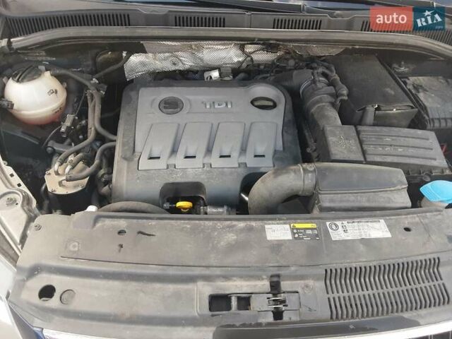 Синій Сеат Альхамбра, об'ємом двигуна 2 л та пробігом 260 тис. км за 14444 $, фото 4 на Automoto.ua