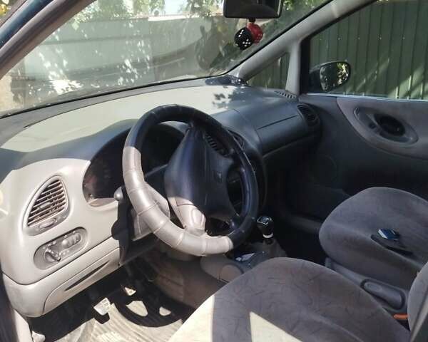 Зелений Сеат Альхамбра, об'ємом двигуна 1.9 л та пробігом 377 тис. км за 3500 $, фото 4 на Automoto.ua
