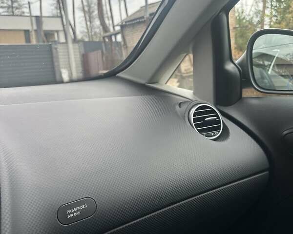 Сеат Алтеа Фрітрек 2013 у Києві на Automoto.ua Білий Сеат Алтеа Фрітрек, об'ємом двигуна 2 л та пробігом 178 тис. км за 11800 $, фото 13 на Automoto.ua