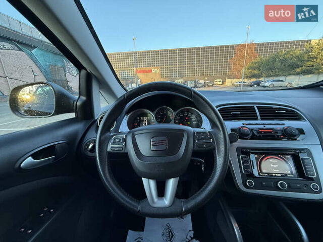 Черный Сеат Алтеа Фритрэк, объемом двигателя 2 л и пробегом 160 тыс. км за 9500 $, фото 14 на Automoto.ua