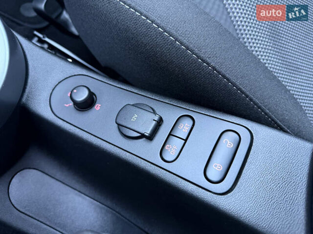 Черный Сеат Алтеа Фритрэк, объемом двигателя 2 л и пробегом 160 тыс. км за 9500 $, фото 21 на Automoto.ua