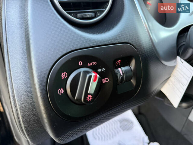 Черный Сеат Алтеа Фритрэк, объемом двигателя 2 л и пробегом 160 тыс. км за 9500 $, фото 27 на Automoto.ua